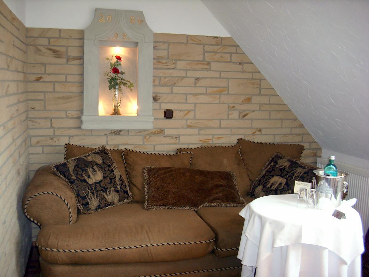 Elegant-Hotel "Zur Burg" Posterstein Kamer foto